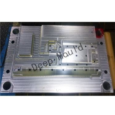 ต้นอะลูมิเนียมโมลด์